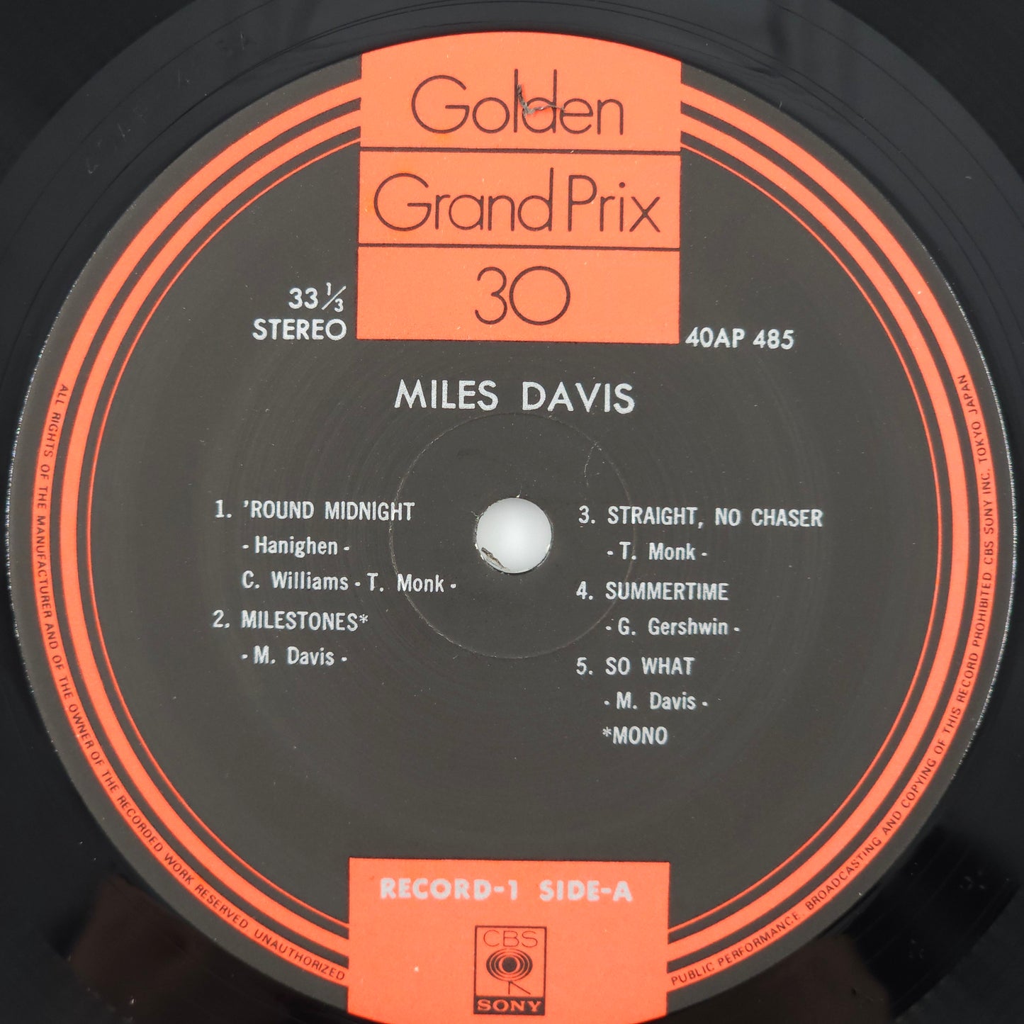 Miles Davis – Golden Grand Prix 30