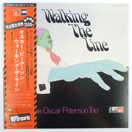 The Oscar Peterson Trio - Walking The Line