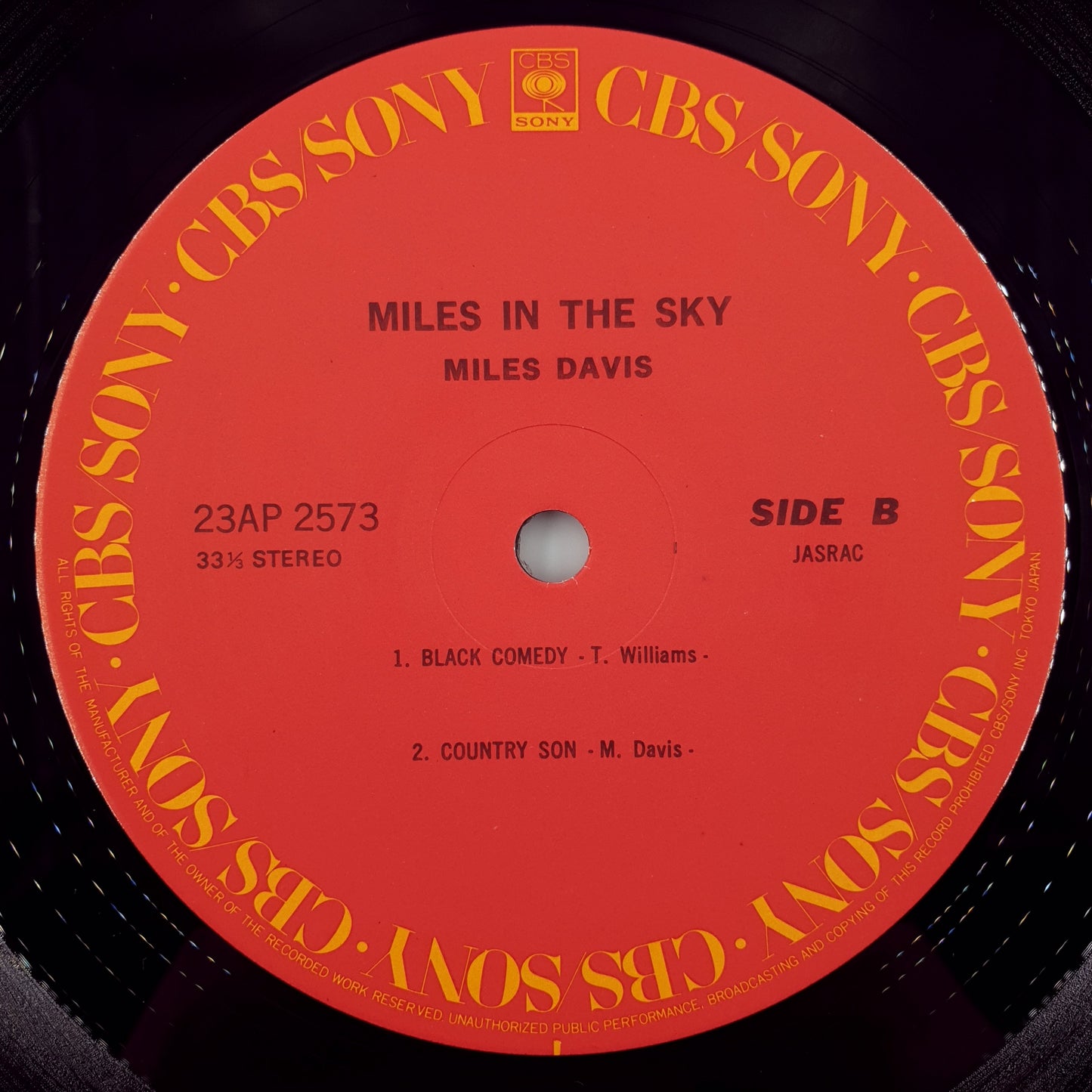 Miles Davis – Miles In The Sky